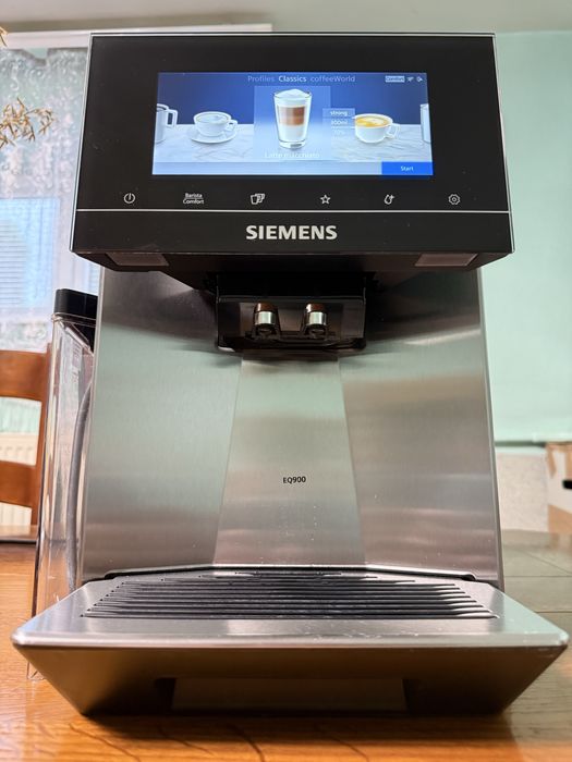 Кавомашина Siemens EQ900