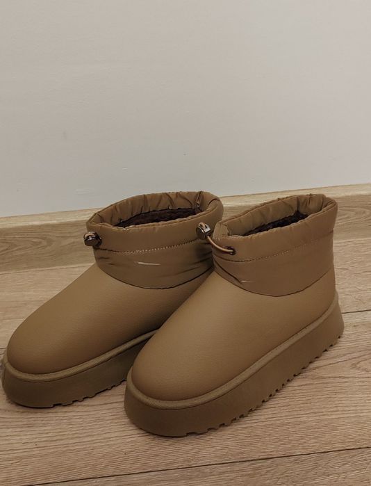 Nowe Śniegowce  koloru coś  ala fango ciepłe polecam Rozmiar 37