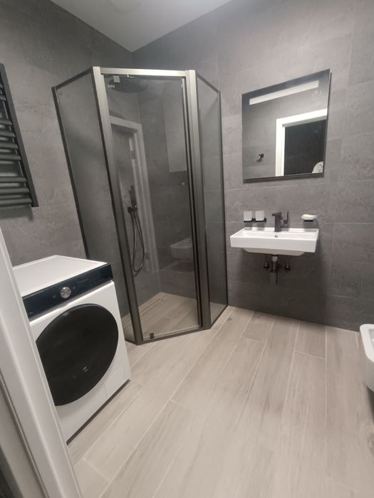 Плиточник майстер із досвідом 17років