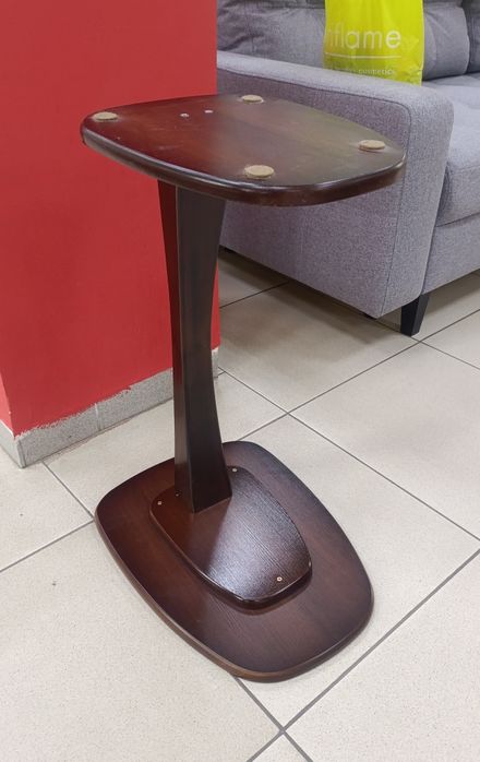 Продам стойки под акустику из массива дуба