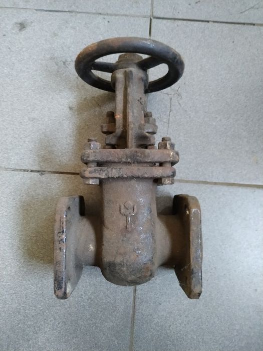 Краны для канализационных труб пнд