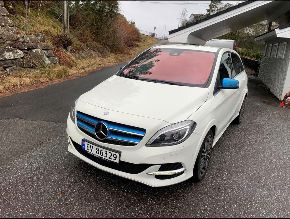 Mercedes B250-e 2016 року з Європи