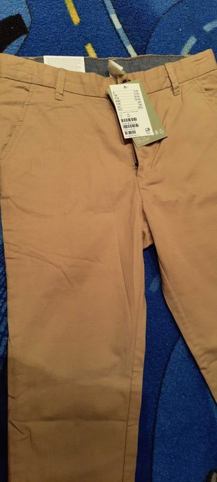 Spodnie rozm. 134 HM nowe