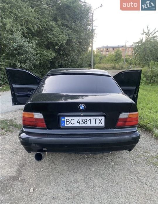 Продам бмв е36 1991