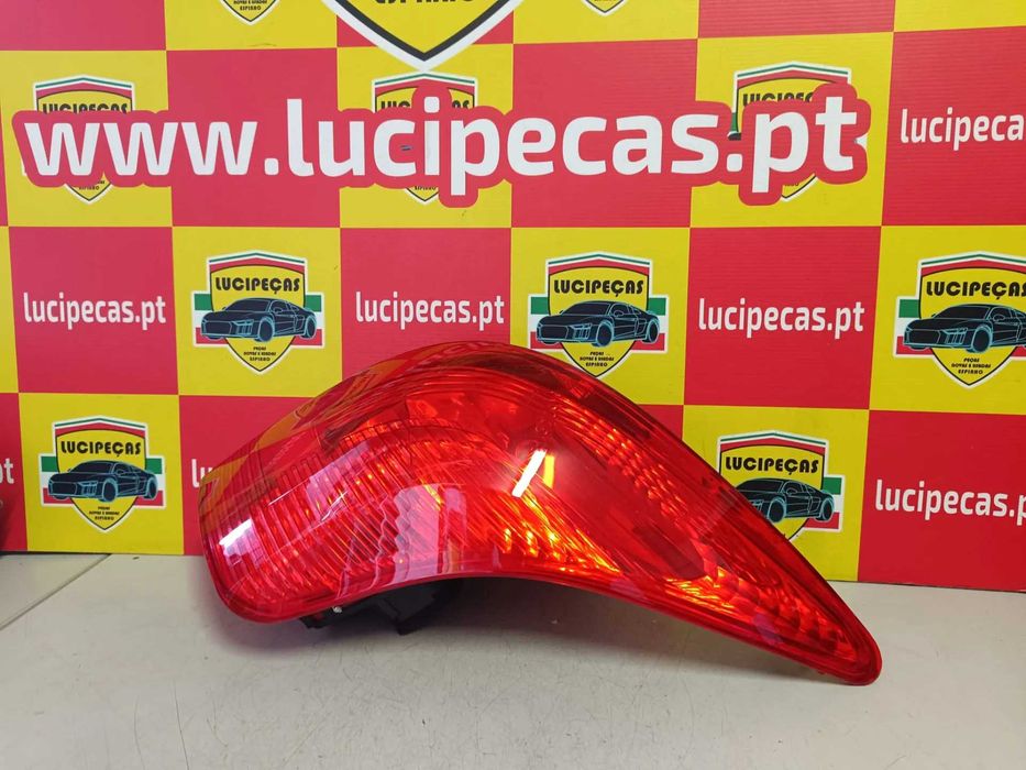 Farolim direito PEUGEOT 308 SW, de 2007 a 2014 l 141907
