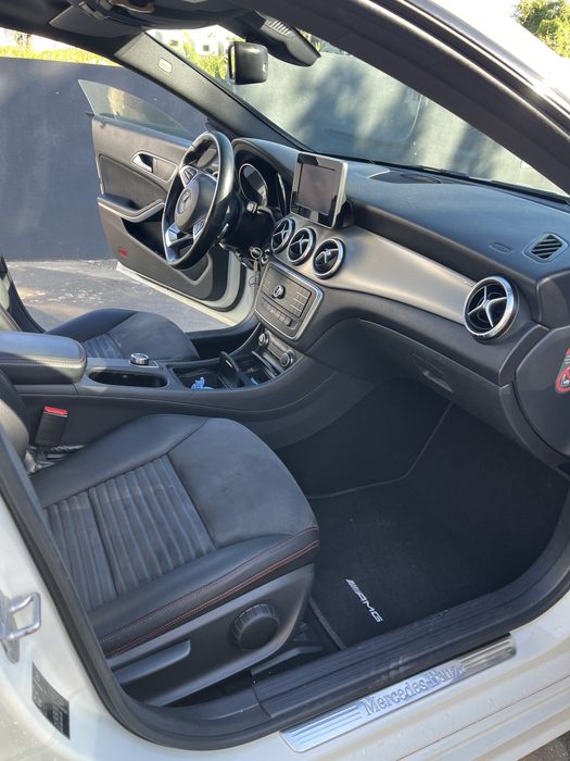 Mercedes-Benz Cla 220 AMG