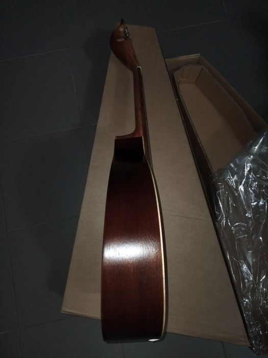 Guitarra fado Coimbra para canhotos
