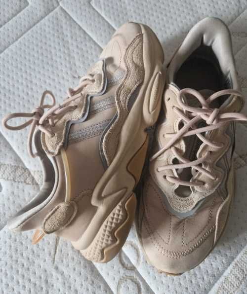 Sneakersy damskie Adidas Ozweego – beżowe, rozmiar 38 2/3 (24,5 cm)
