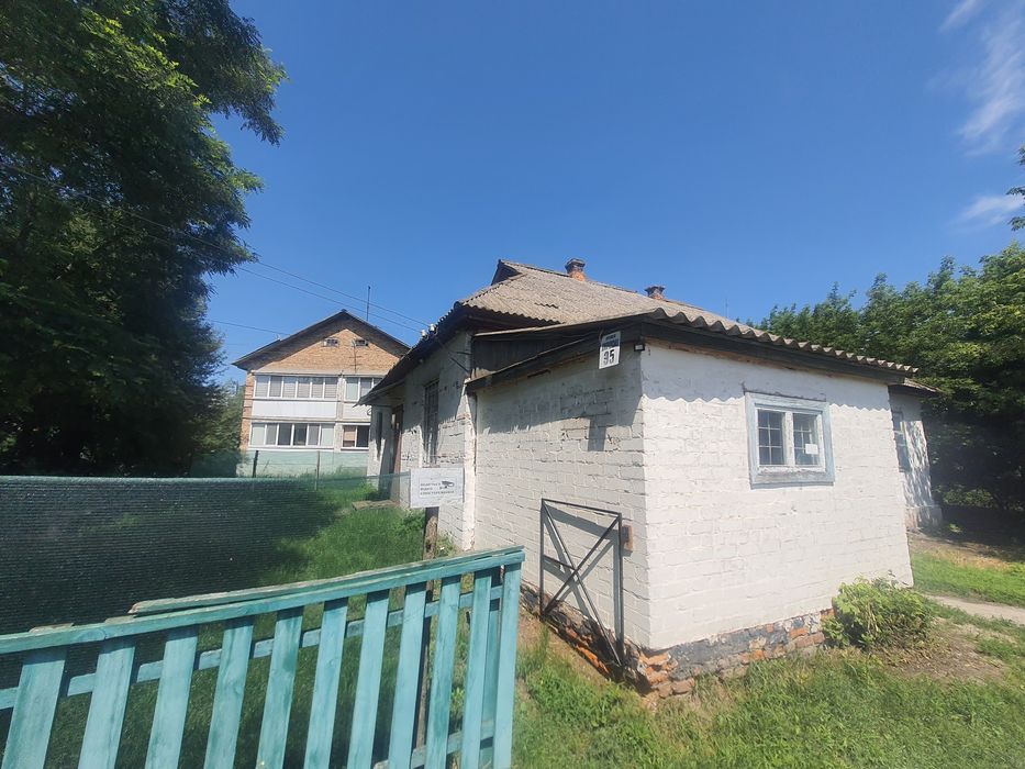 Бее% Комерційне Приміщення 128м2, вул. Дніпровська набер. с. Кийлів