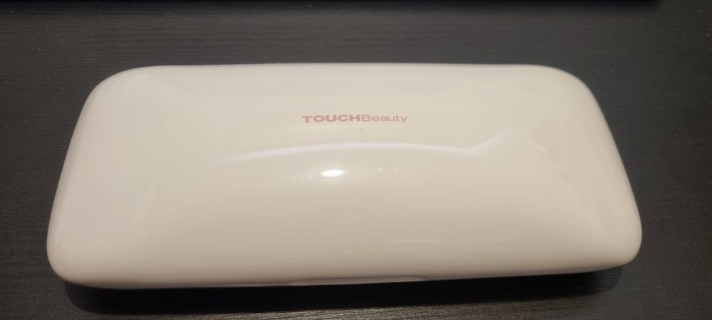 Trymer dla kobiet do bikini włosów na twarzy i ciała brwi w etui Touch Beauty