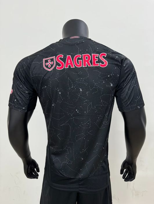 Camisola secundária do Benfica 24/25