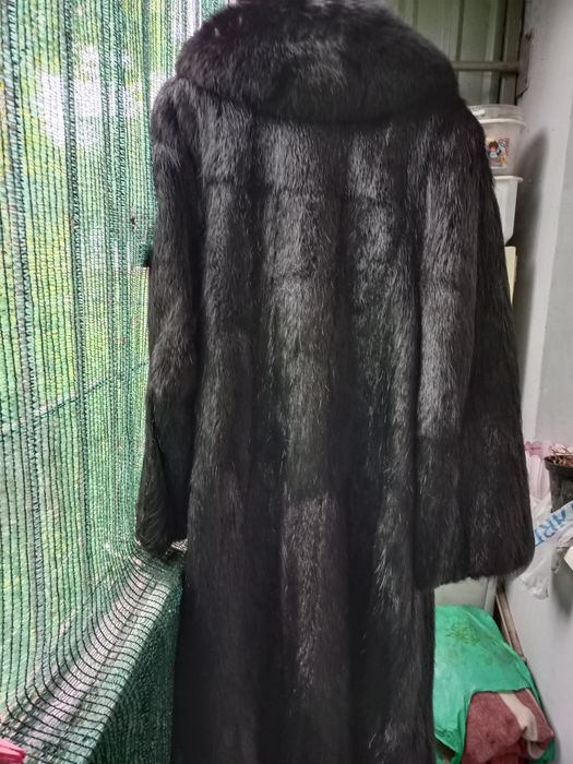 Продам шубу,б/у в гарному стані