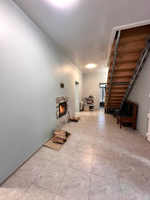 Терміновий продаж будинку у Верхній Визниці!