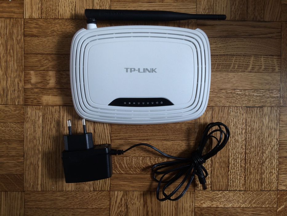 router TP-Link TL-WR740N z anteną