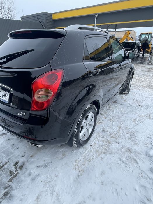 Сангйонг корандо 2012 р