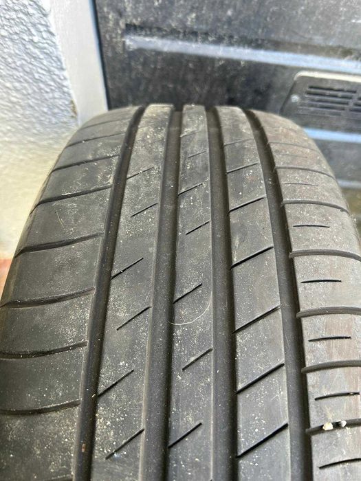 Jantes originais BMW 17" com pneus