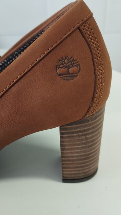 Sapatos senhora Timberland novos, 38,5