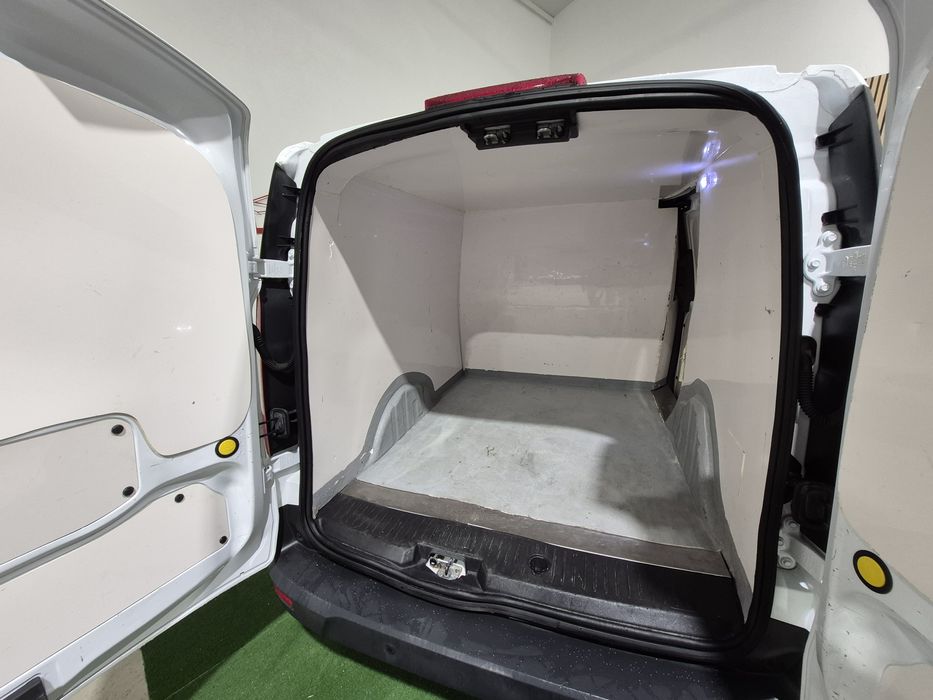 Ford Transit Connect - 100.000KM - FIBRADA | GARANTIA | 3 LUG.