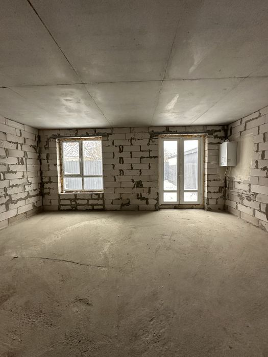 Таунхаус в Гостомелі біля озера