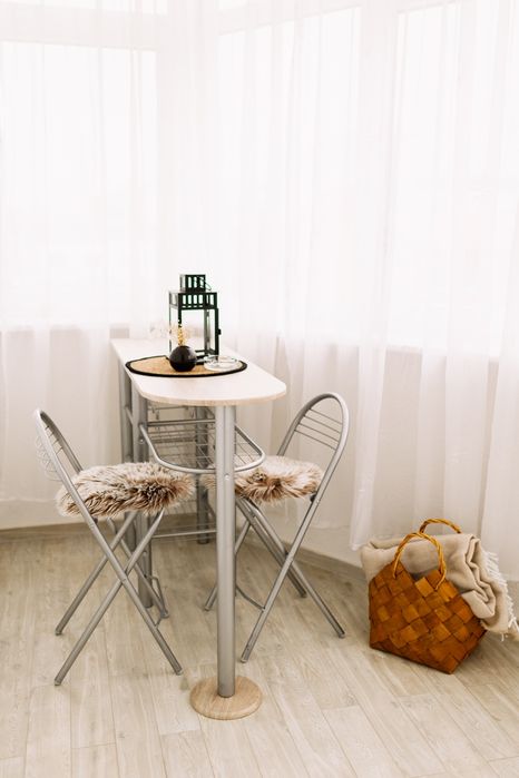 Black&White Нова стильна квартира вул.Київська новий мкрн. Подобово