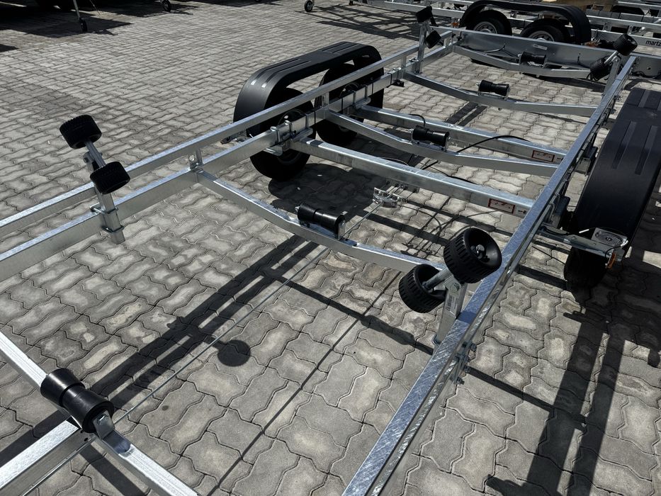 Atrelado MARTZ YACHT 2500/2  Novo /Garantia