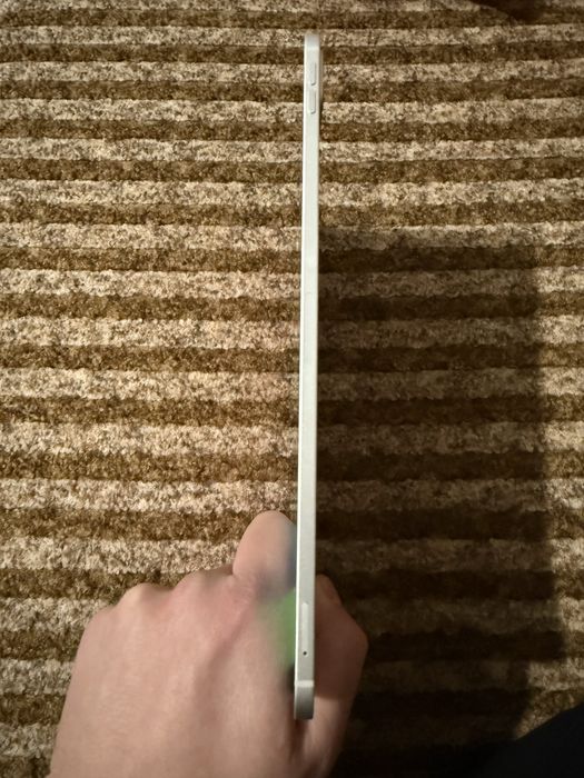 Продам iPad 11 Pro A2068 LTE gen2 256gb стан ідеал