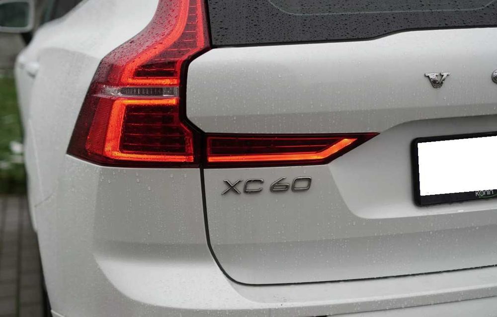 Volvo XC-60 2019 року