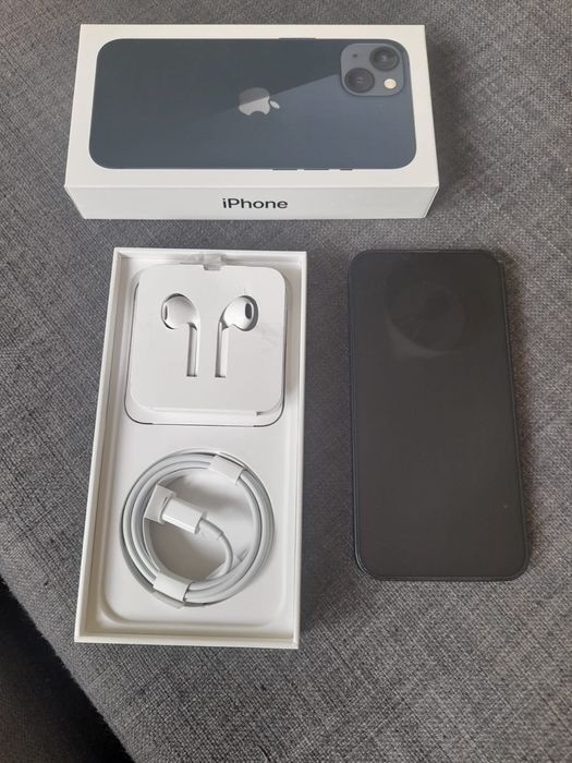 iPhone 13 128GB Midnight.