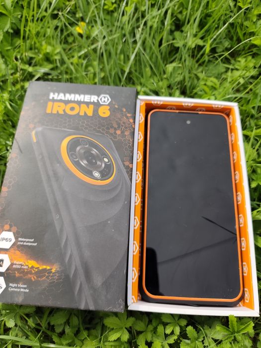 Smartfon hammer iron 6