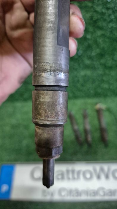 4 Injetores originais 1.9 TDI AFN 110cv Audi VW Seat Skoda 028130201T e 028130201S
