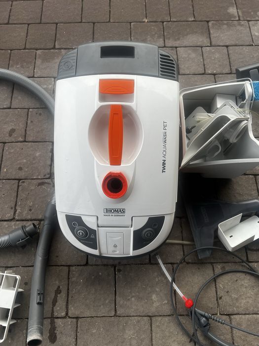 THOMAS Twin Aqawash Pet