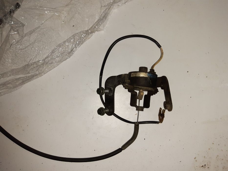 Suzuki dr 650 rok 90-95 mechanizm dekompresatora linka czesci