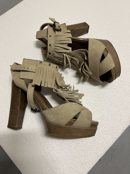 Sandálias Cubanas 37