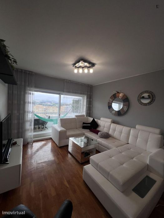 Apartamento com 2 quartos - localizado em Águas Santas Porto