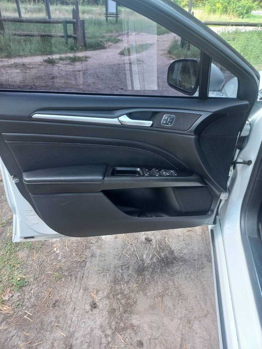 Форд фусіон 2019