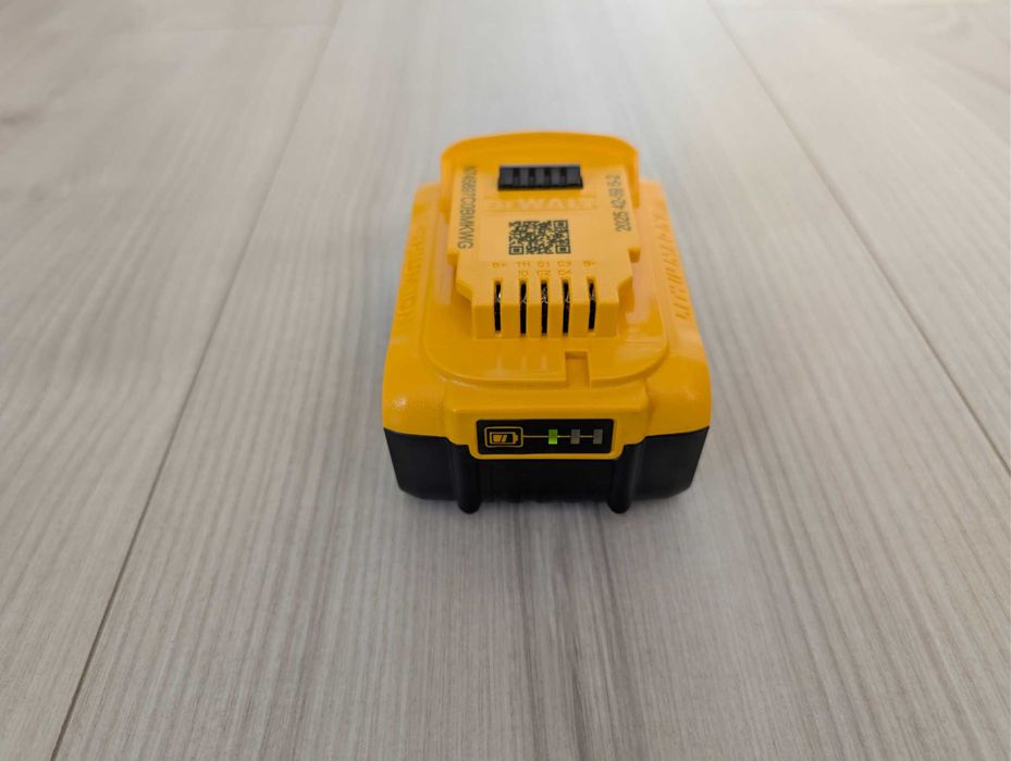 Akumulator DeWalt DCB184 18V, 5 Ah, 90 Wh, nowy