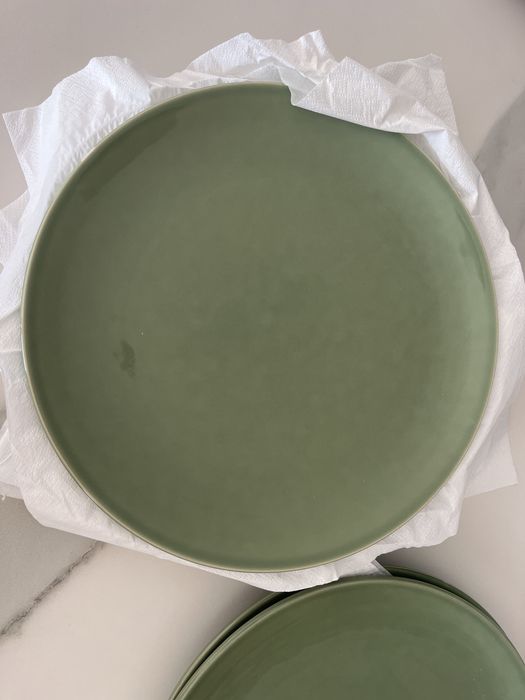 Pratos rasos - novos 6un