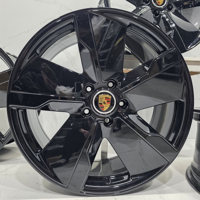 Jantes 21" originais Porsche Taycan Turbo GTS 5X130