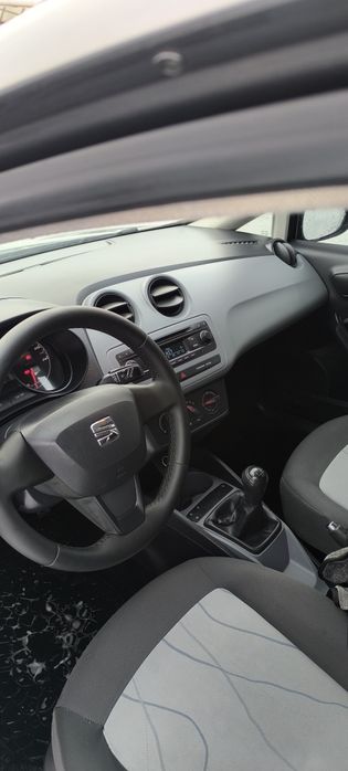 Продається сеат ібіца.