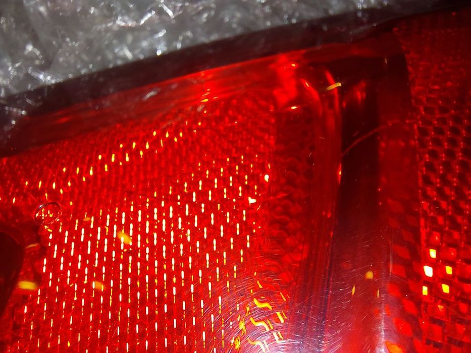 Ford Fusion MK5 Lampa prawa tył w błotnik