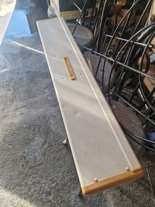Maquina de tricotar toyota