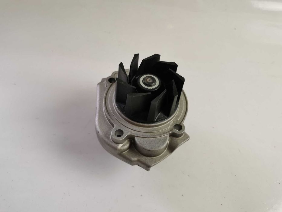 Gates WP0069 Pompa wodna Lancia Jeep Alfa Chrysler Fiat