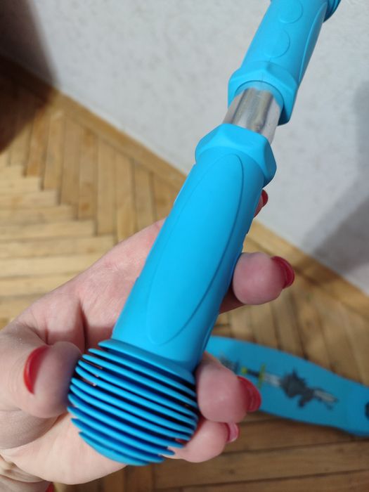 Легкий дитячий самокат Profilite SCOOTER SMALL . Для дитини до 110 см