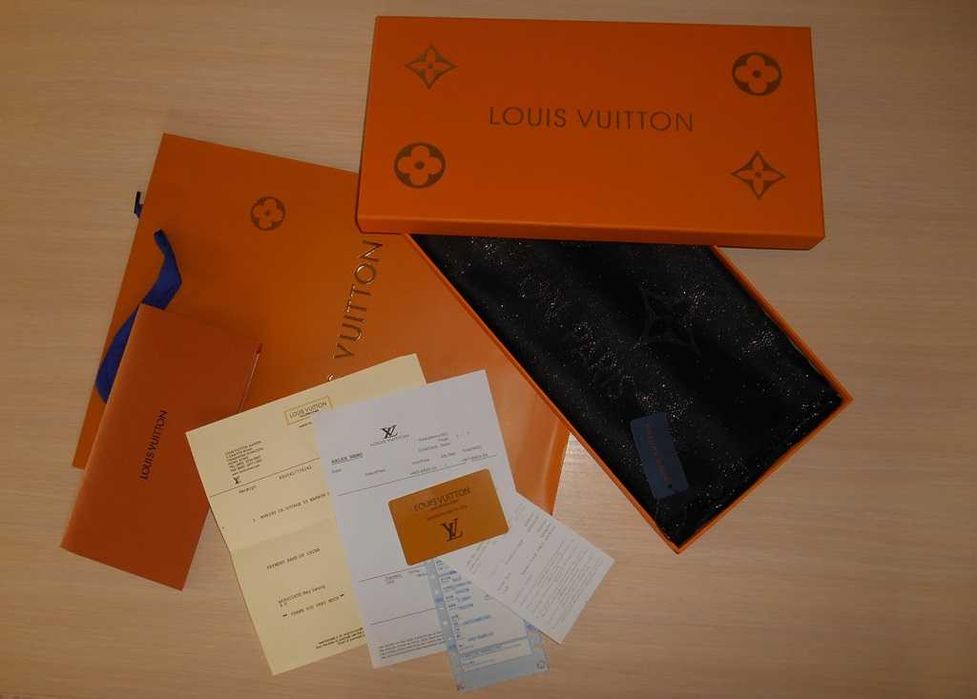 Louis Vuitton Chusta Szalik, Francja