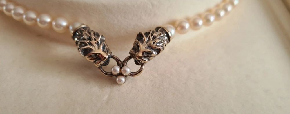 Colar de pérolas Majorica em bom estado