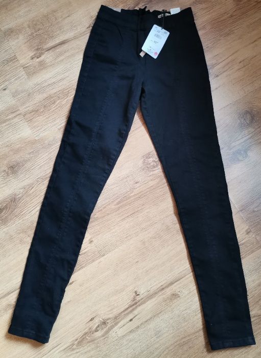 Czarne jegginsy Cropp r. 34/XS nowe z metką