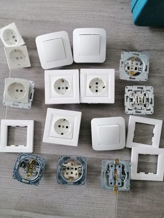 Розетки +вимикачі