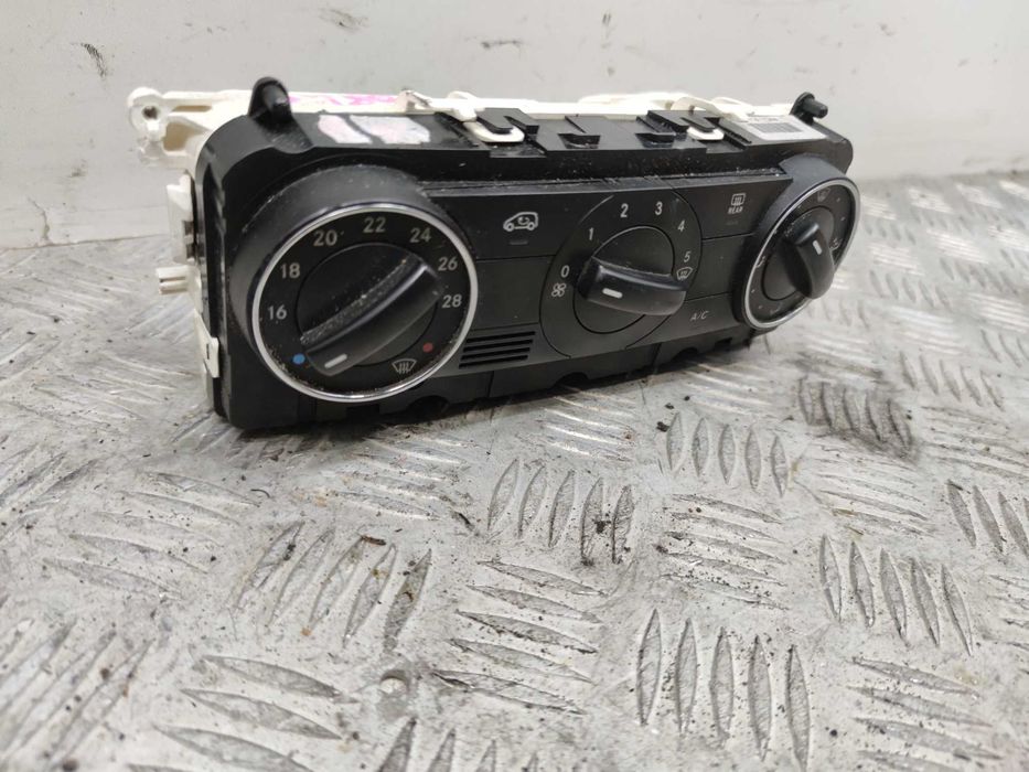 Mercedes W169 Panel Nawiewu Klimatyzacji