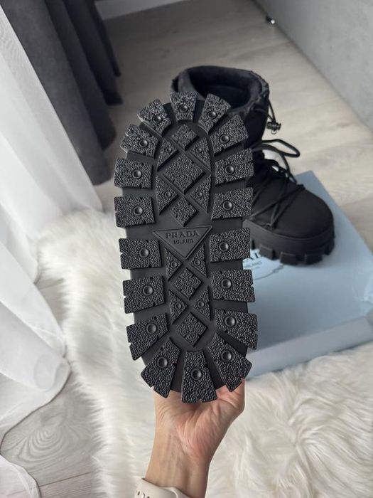 Moon Boots Prada