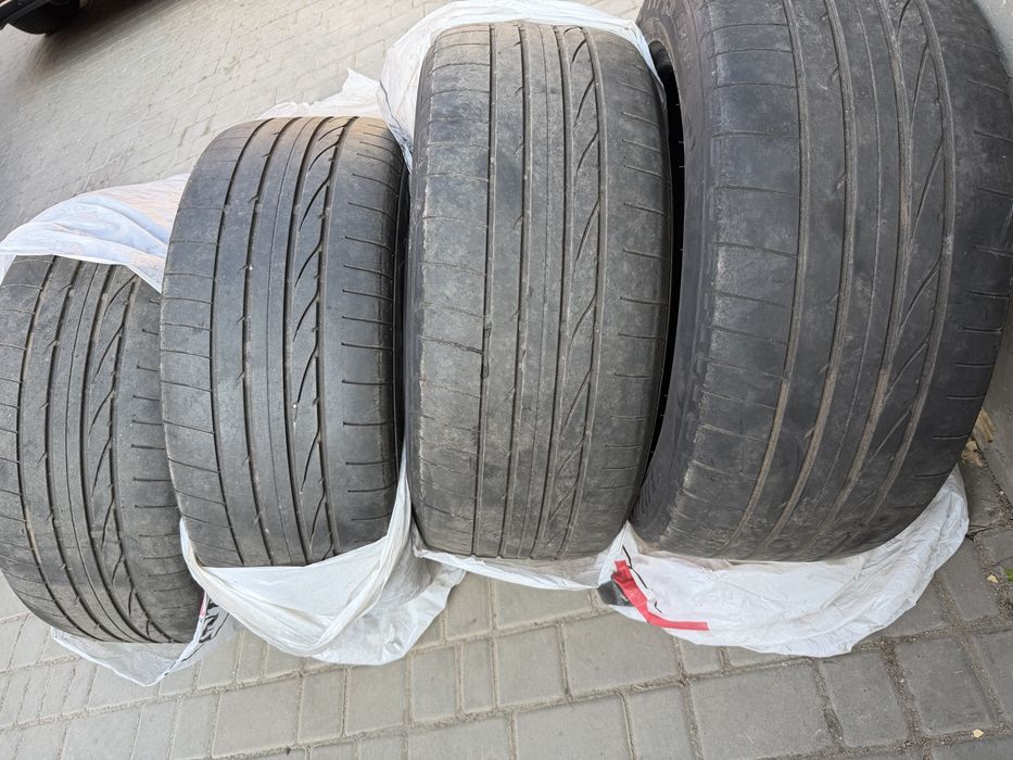 Bridgestone Dueler 265/50/19